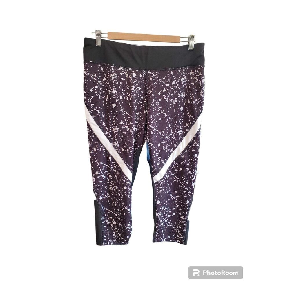 DANSKIN Now Running/Yoga/Athletic Leg Capri Pants Large Black/White